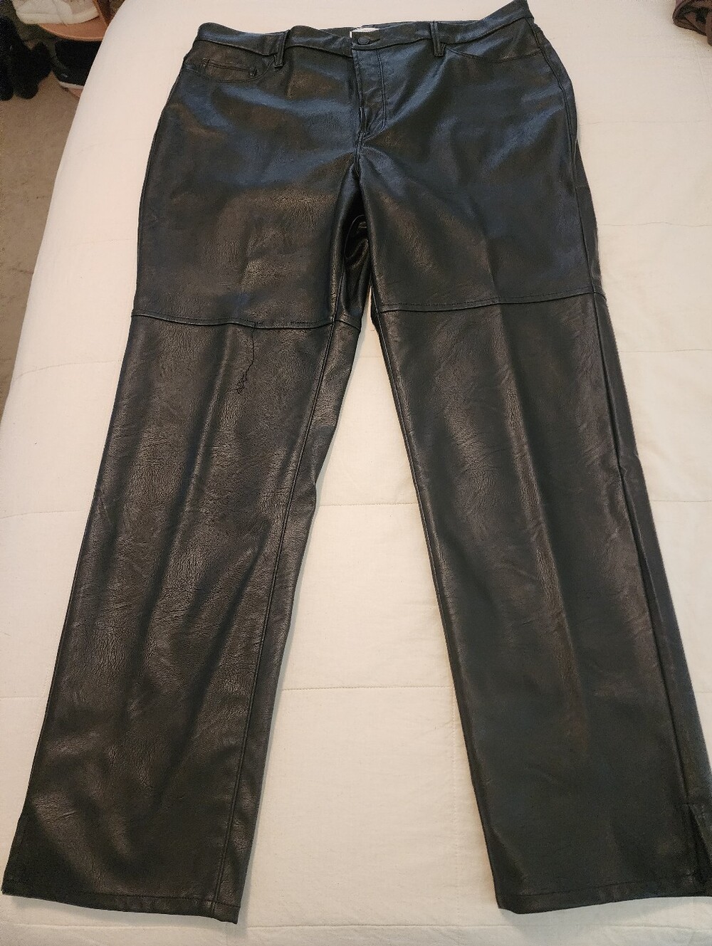 Good American Women's Black Faux Leather Straight-Leg Side Slit Pants Sz 16